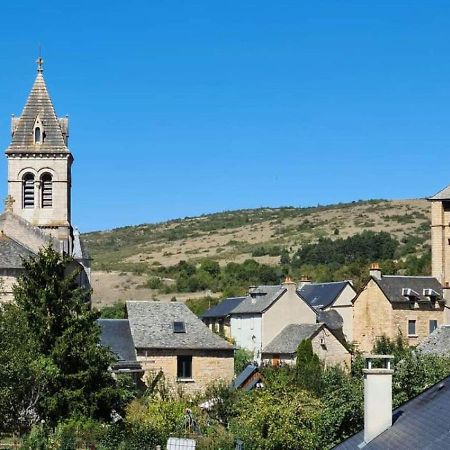 Le Gite De La Vieille Eglise De Coussergues Eksteriør bilde